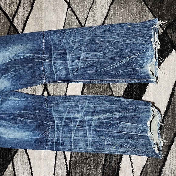 LIMITED EDITION HAND-MADE EMBROIDERED RAW-EDGE PREMIUM GUESS DENIM JEAN - Picture 12 of 14